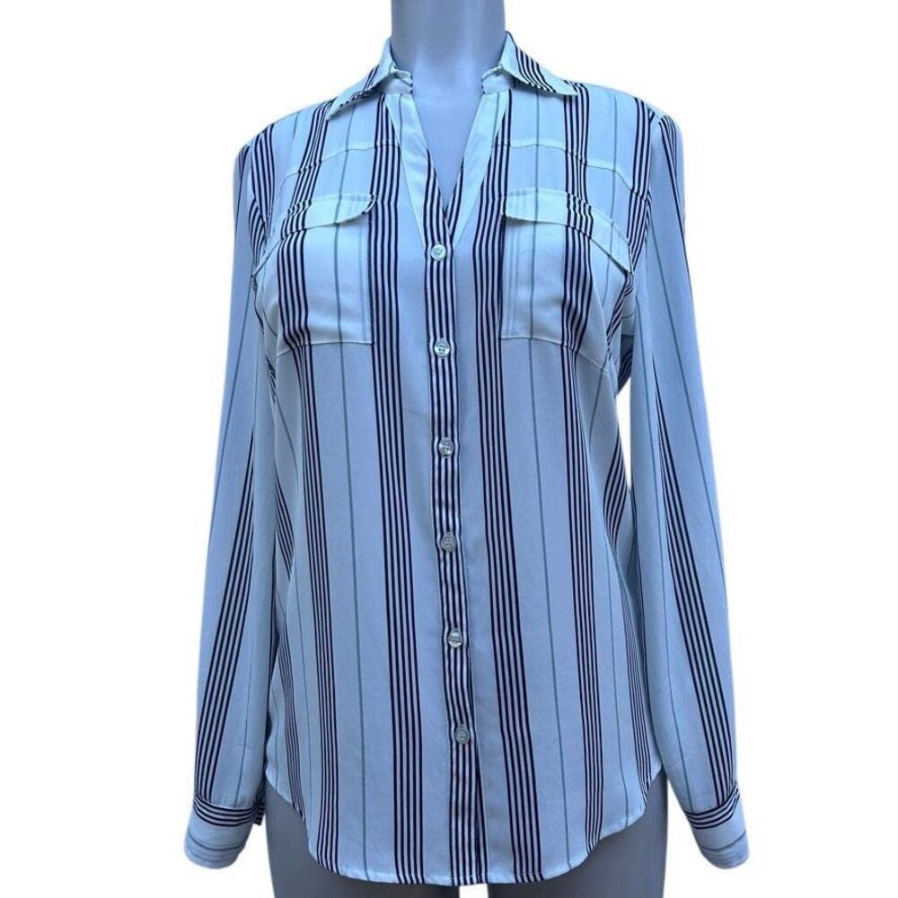 NWOT New York & Company Button Down Shirt Blouse Womens Medium White Gray Stripe
